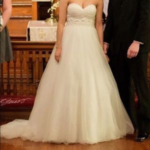 Wedding dress